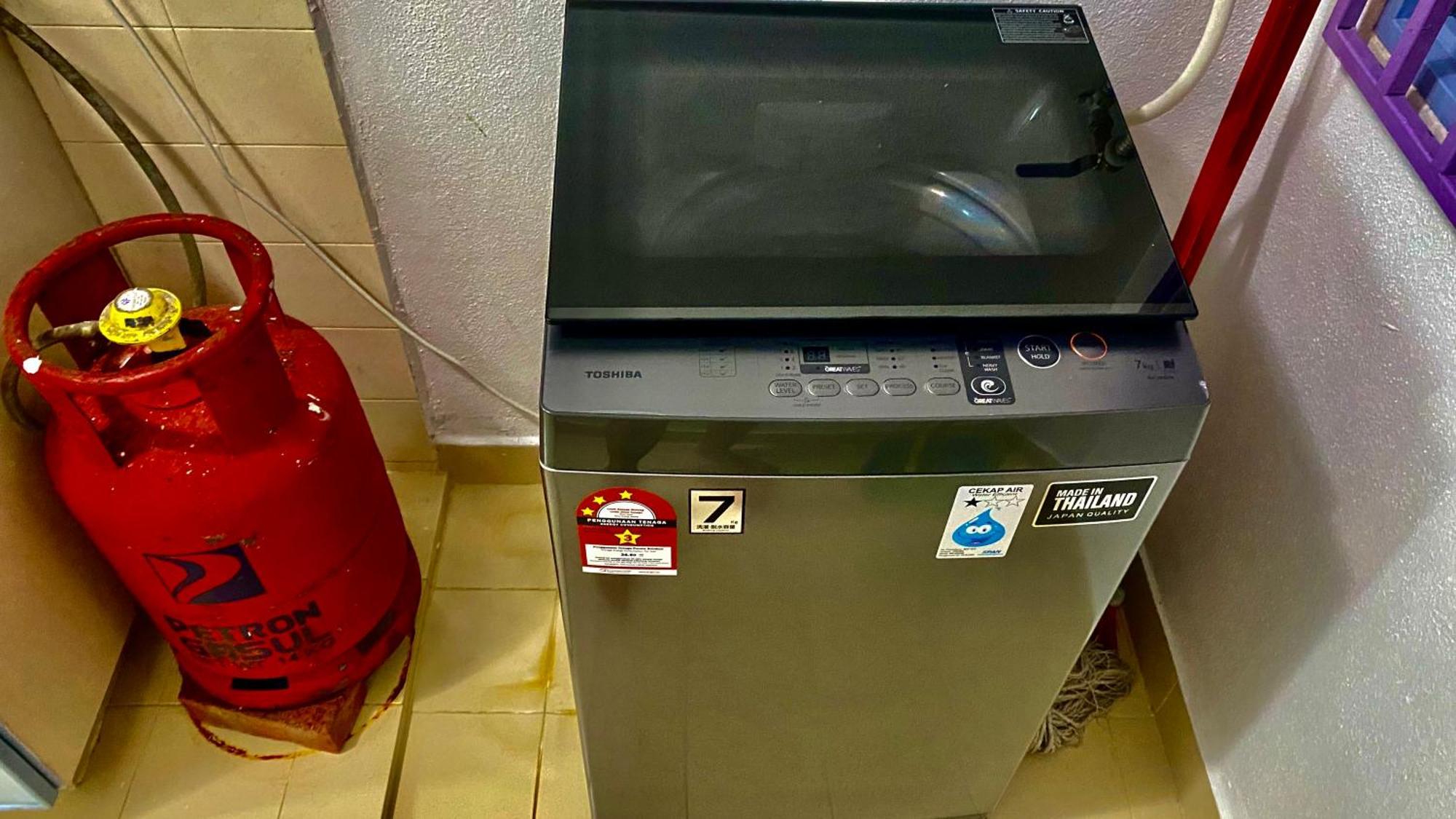 Batu Ferringhi Bayu Emas Apartment Buitenkant foto